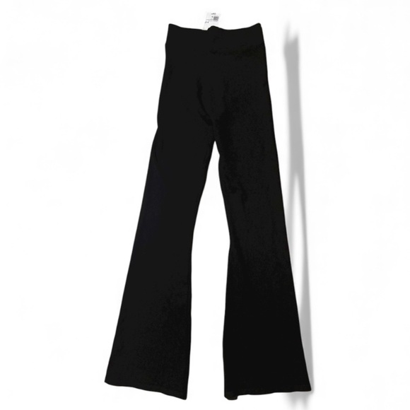 Forever 21 Ribbed Flare Leggings NWT - Picture 2 of 3